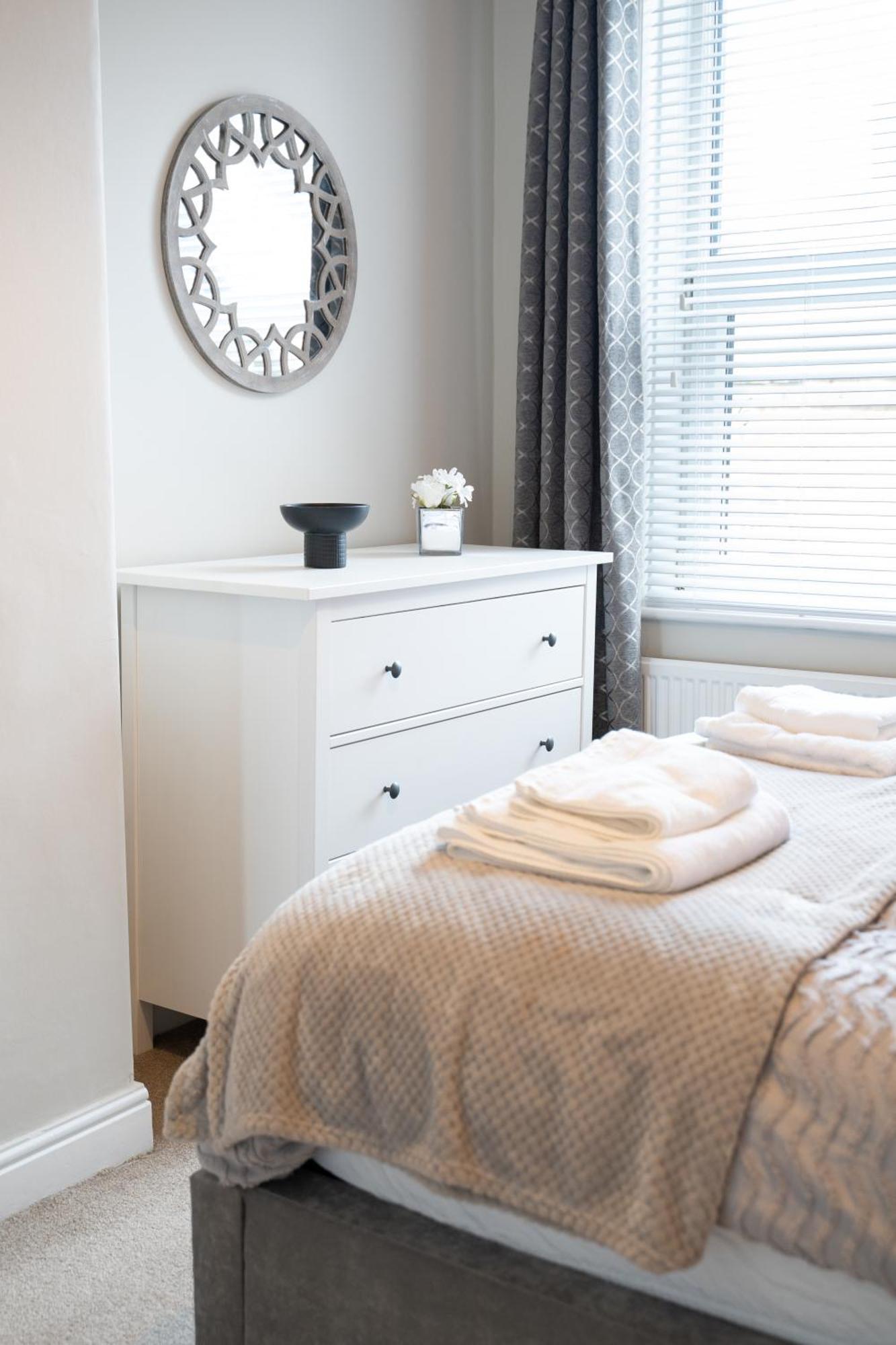 4 Bed End Terrace - Sleeps 7 Villa Ilkley Eksteriør bilde